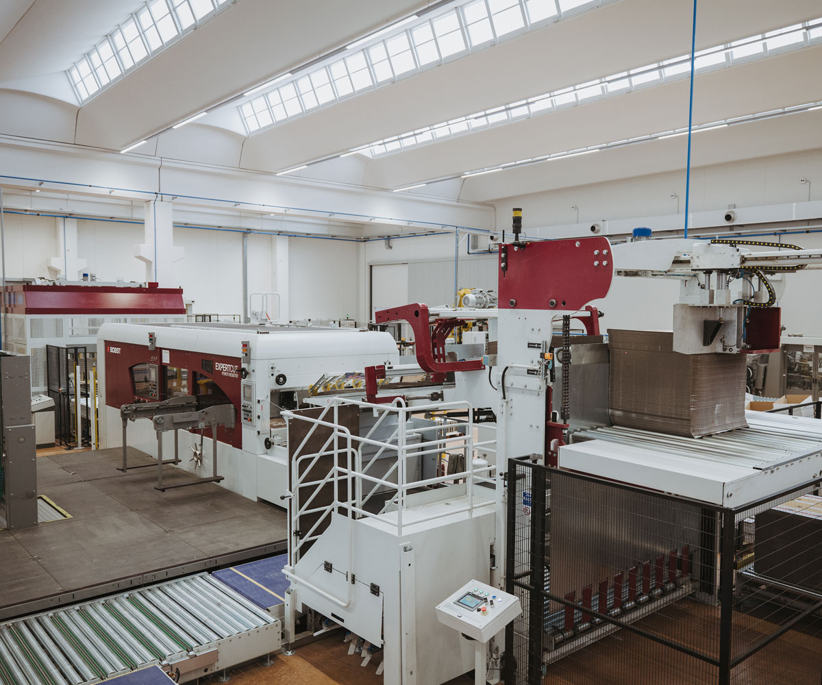 cartotrentina-tecnologia-fustellatura-03